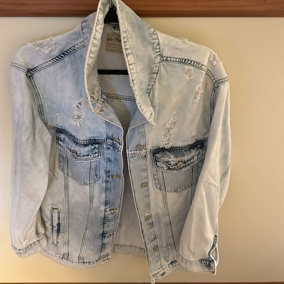 Free People -We The Free Denim Jacket - Picture 2 of 7